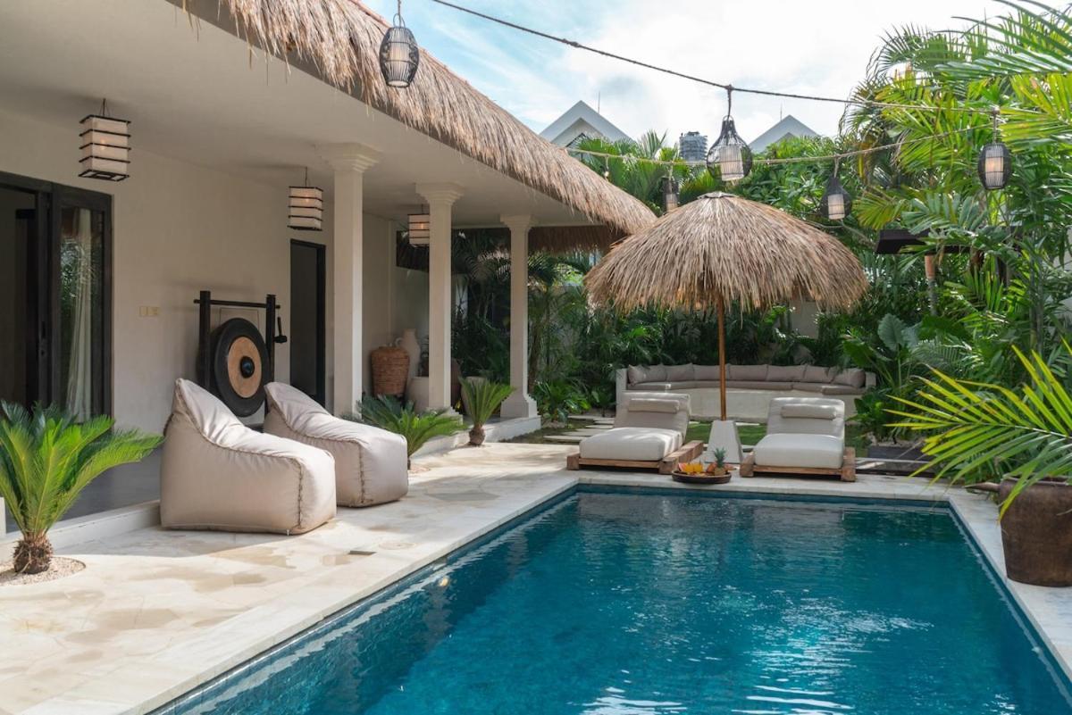 The Jungle - Luxurious & Tropical Concept - 3Br - Central Canggu Bagian luar foto